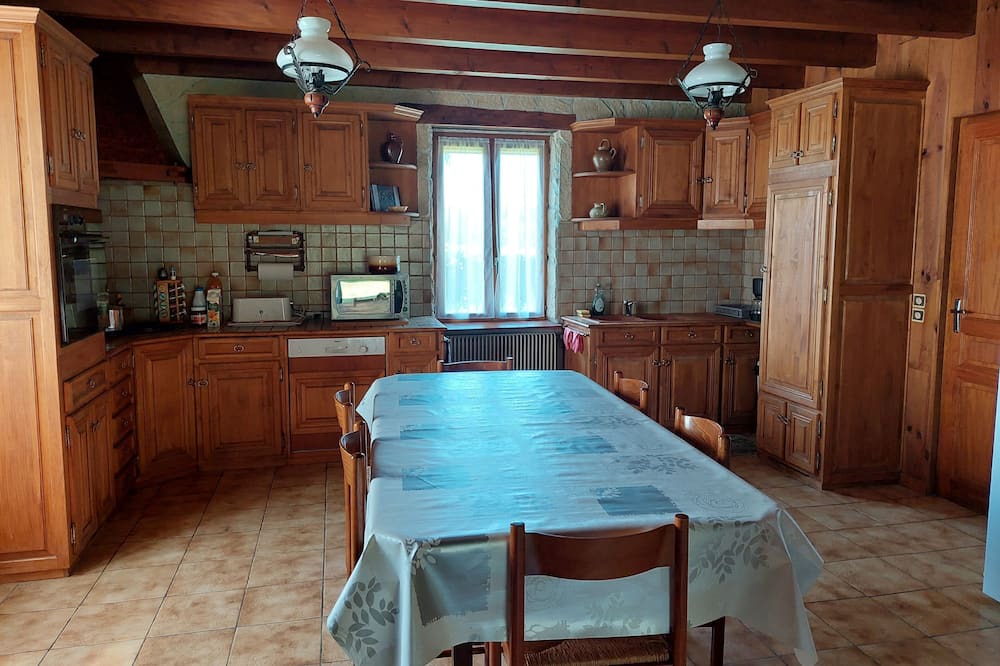Photo of Kitchen in Asnans-Beauvoisin