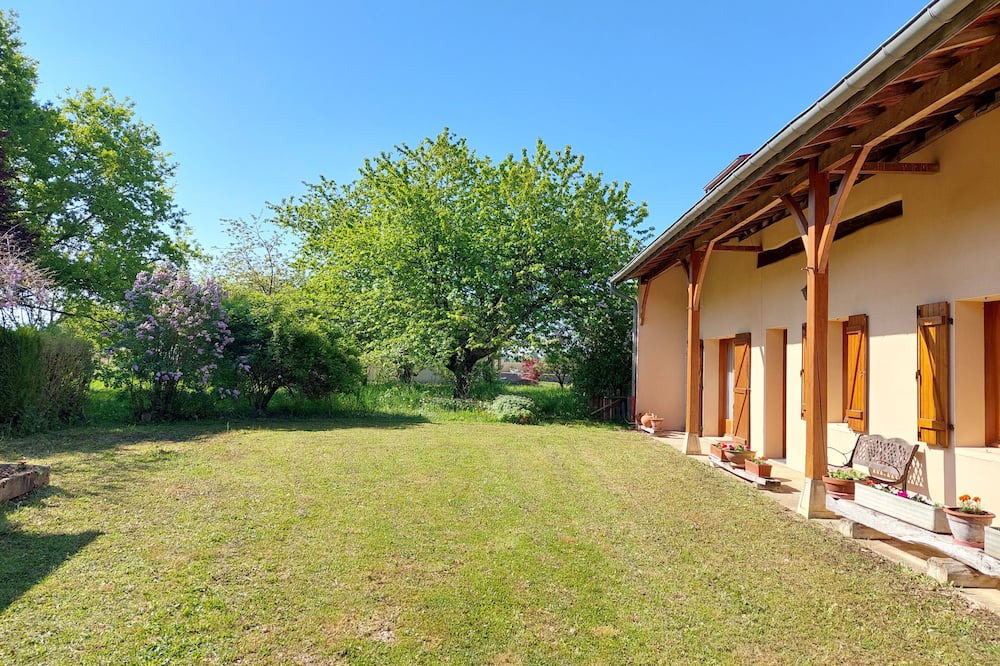 Photo of Outdoor in Asnans-Beauvoisin