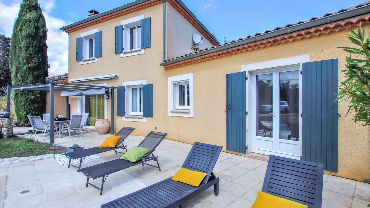 Photo of Patio Balcony in Espeluche