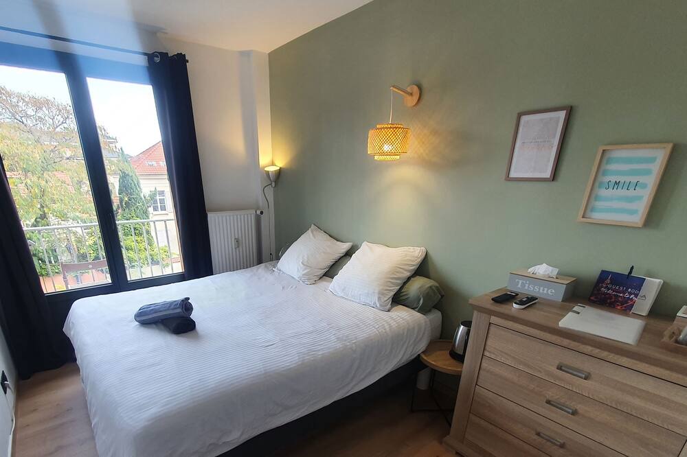 Photo of Bedroom in Choisy-le-Roi