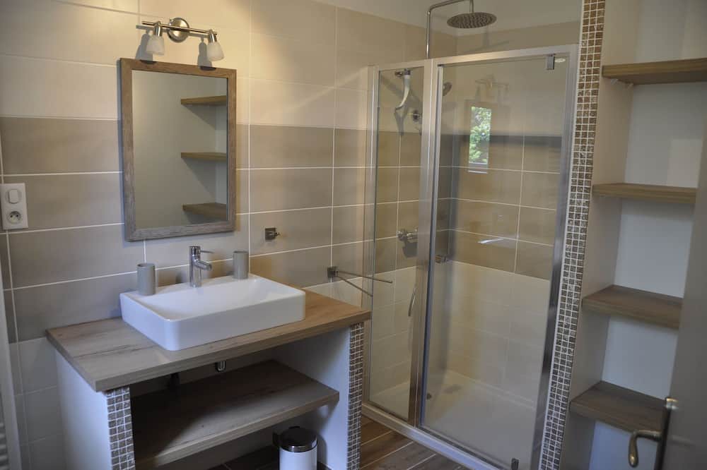 Photo of Bathroom in La Begude-de-Mazenc