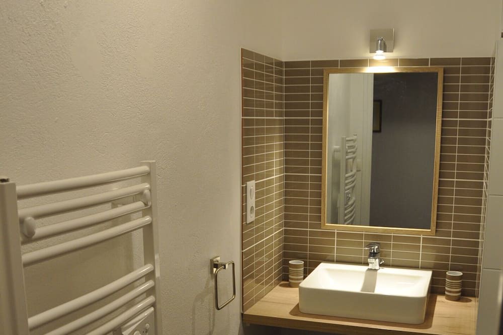 Photo of Bathroom in La Begude-de-Mazenc