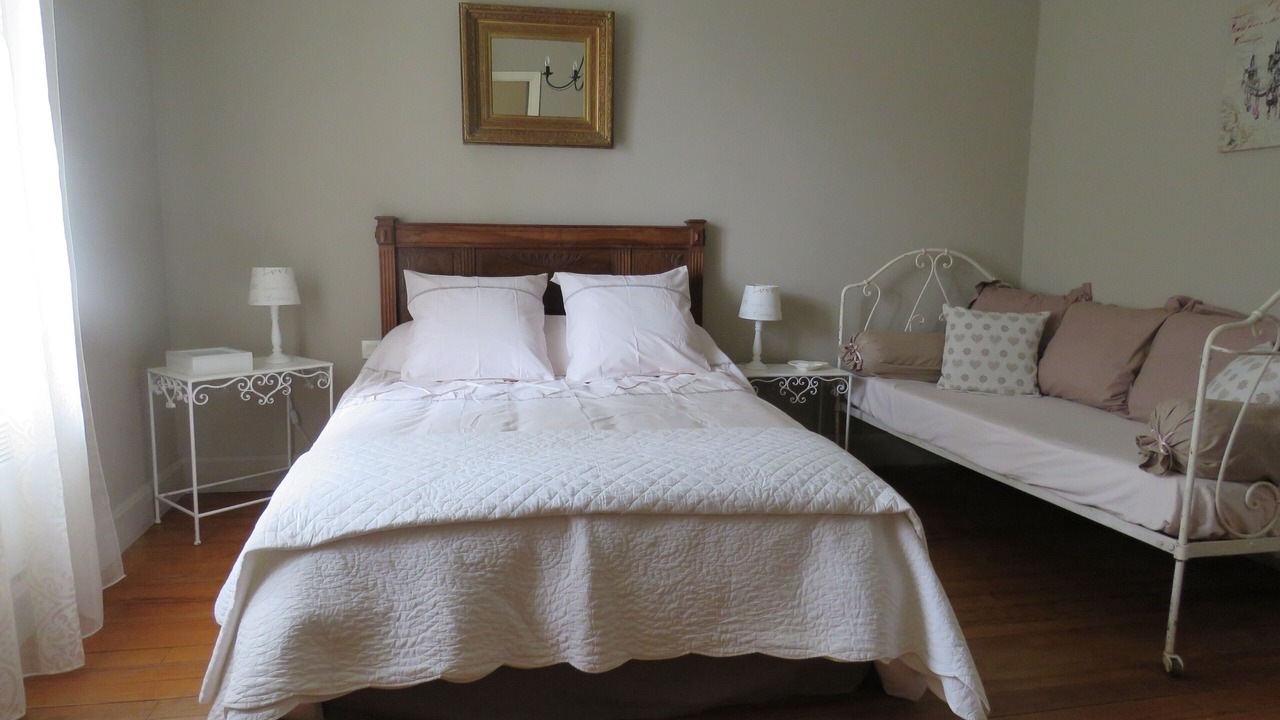 Photo of Bedroom in Portes-en-Valdaine