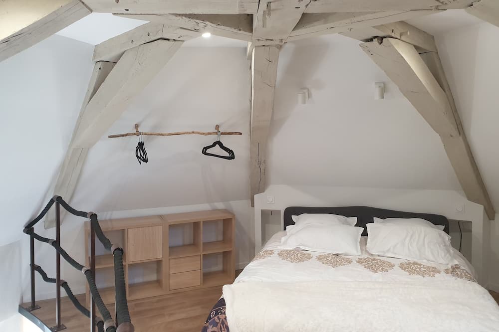 Photo of Bedroom in Paroisse Saint-Vincent-de-Paul