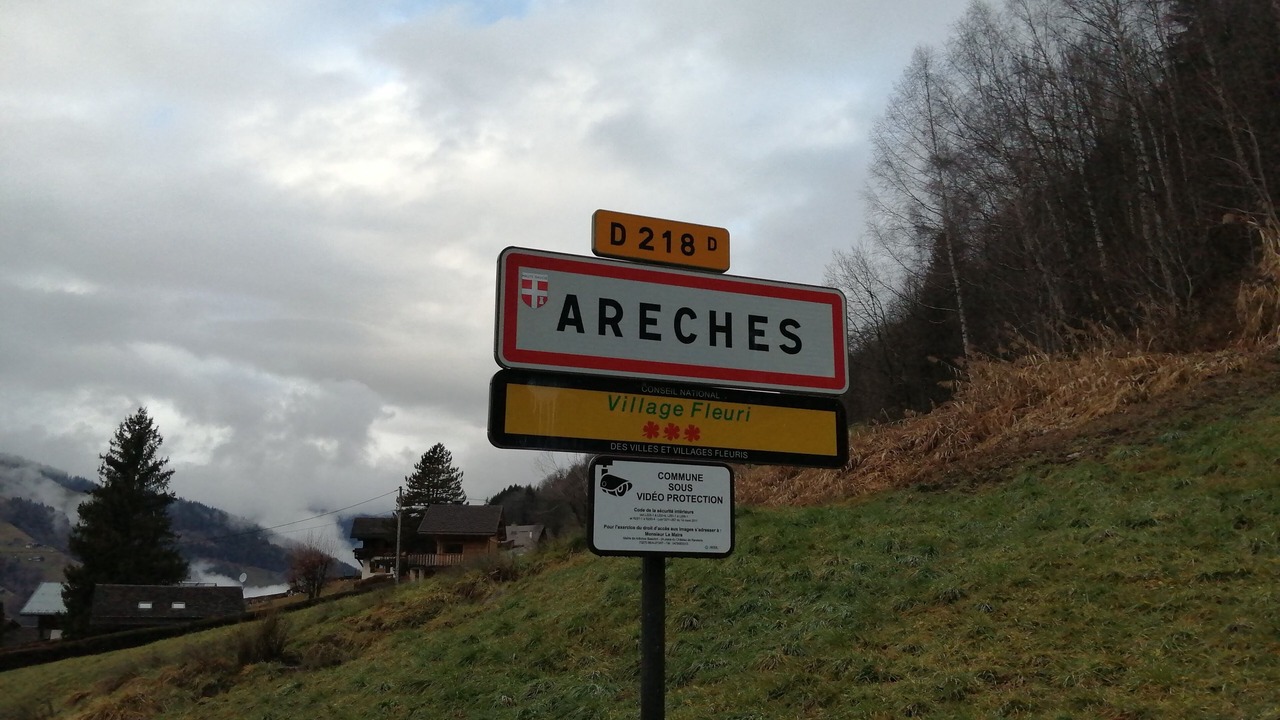 Photo of Others in Areches