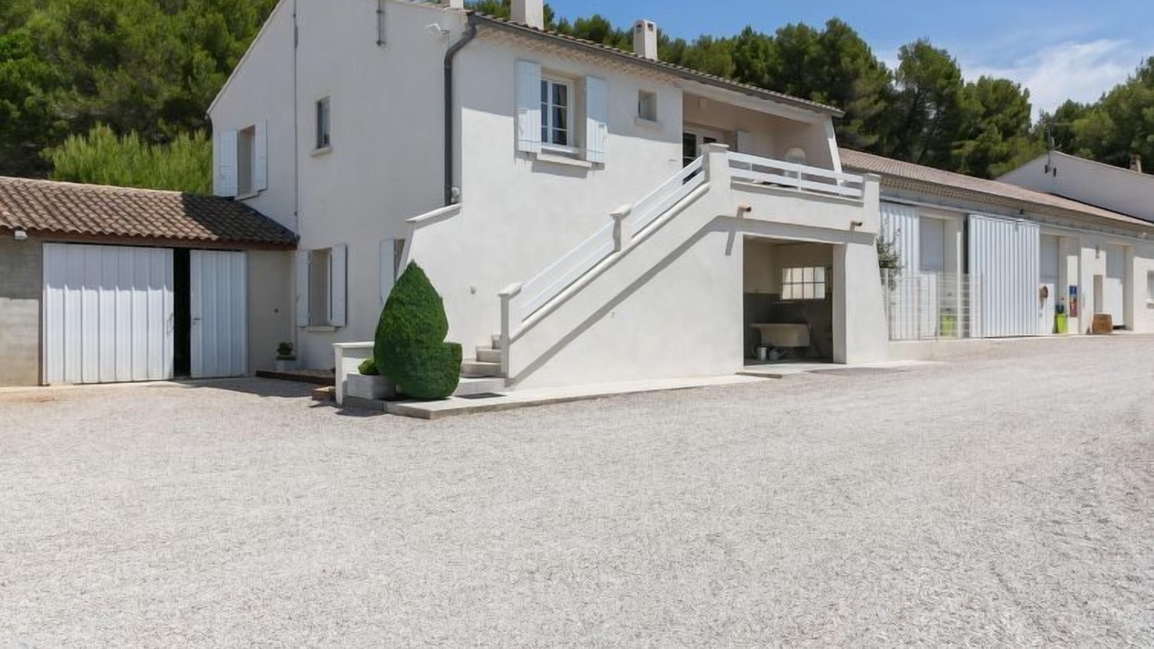 Photo of Outdoor in Visan
