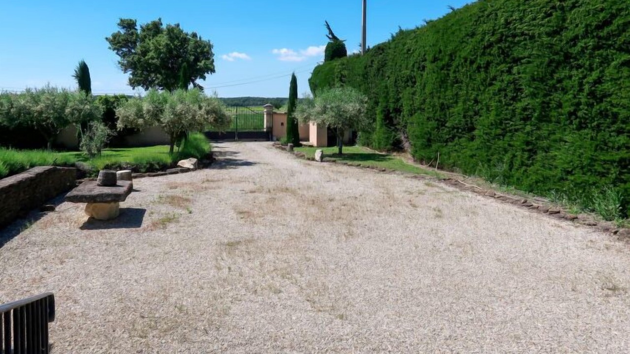 Photo of Outdoor in Valreas