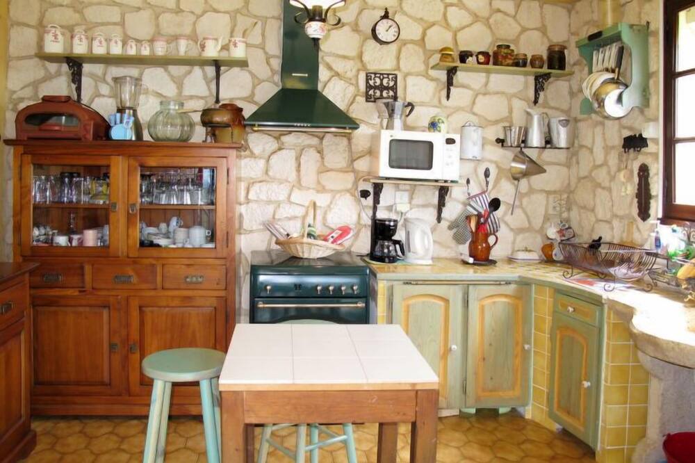 Photo of Kitchen in Chazeaux
