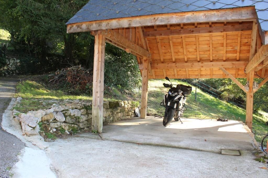 Photo of Outdoor in Saint-Beron