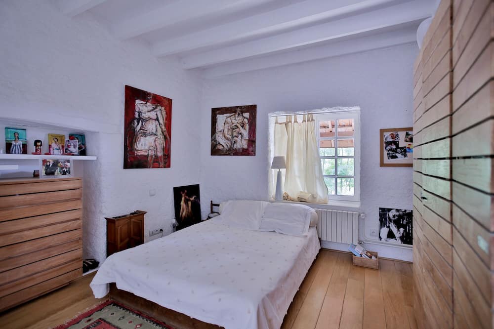 Photo of Bedroom in Sassangy