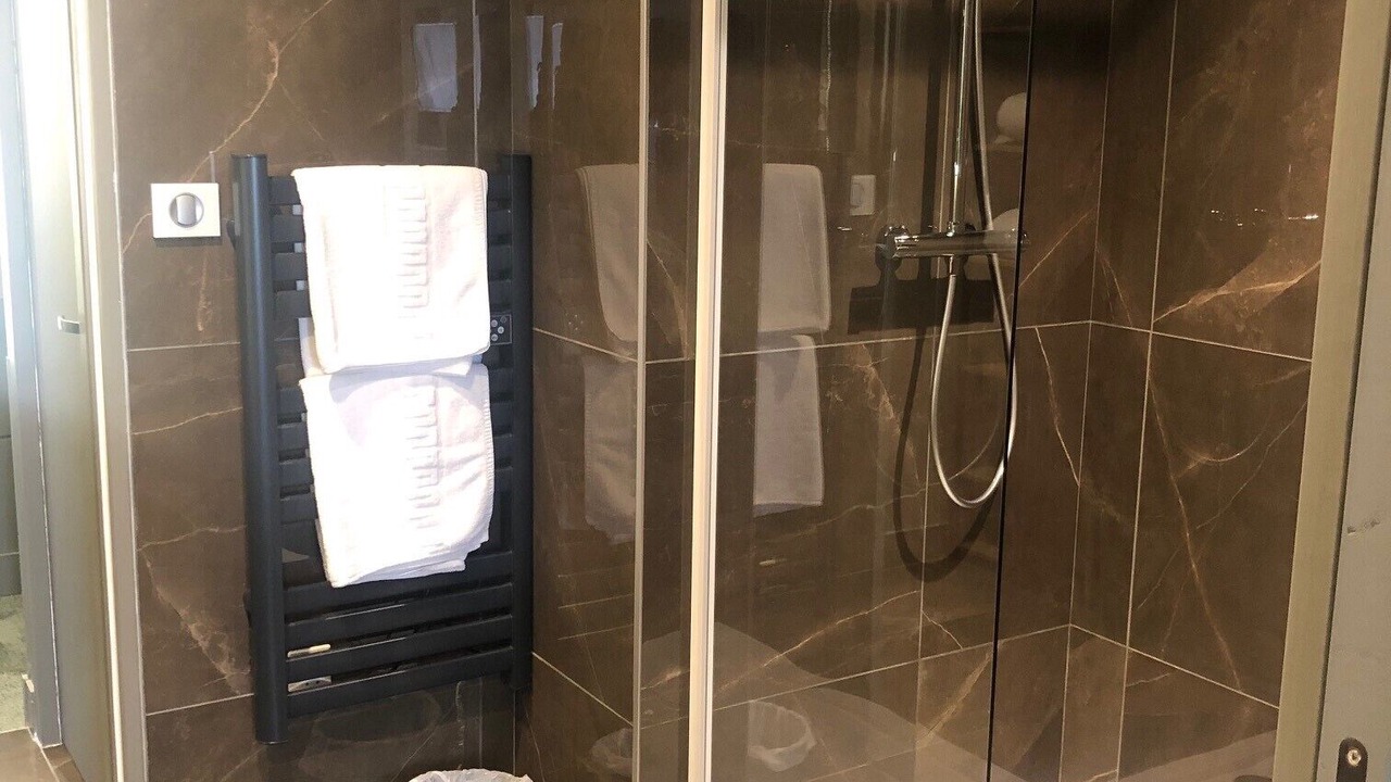 Photo of Bathroom in Aumont-Aubrac