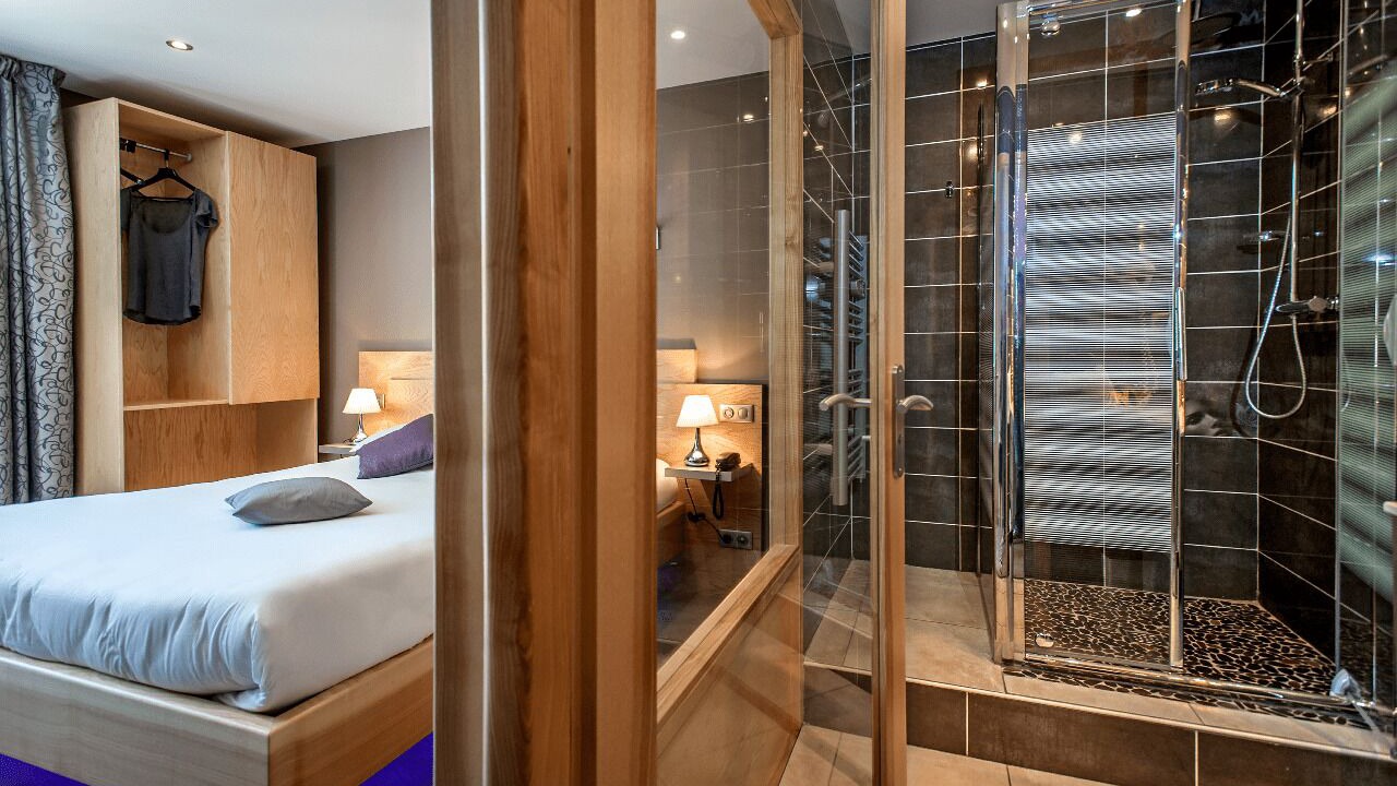 Photo of Bathroom in Aumont-Aubrac