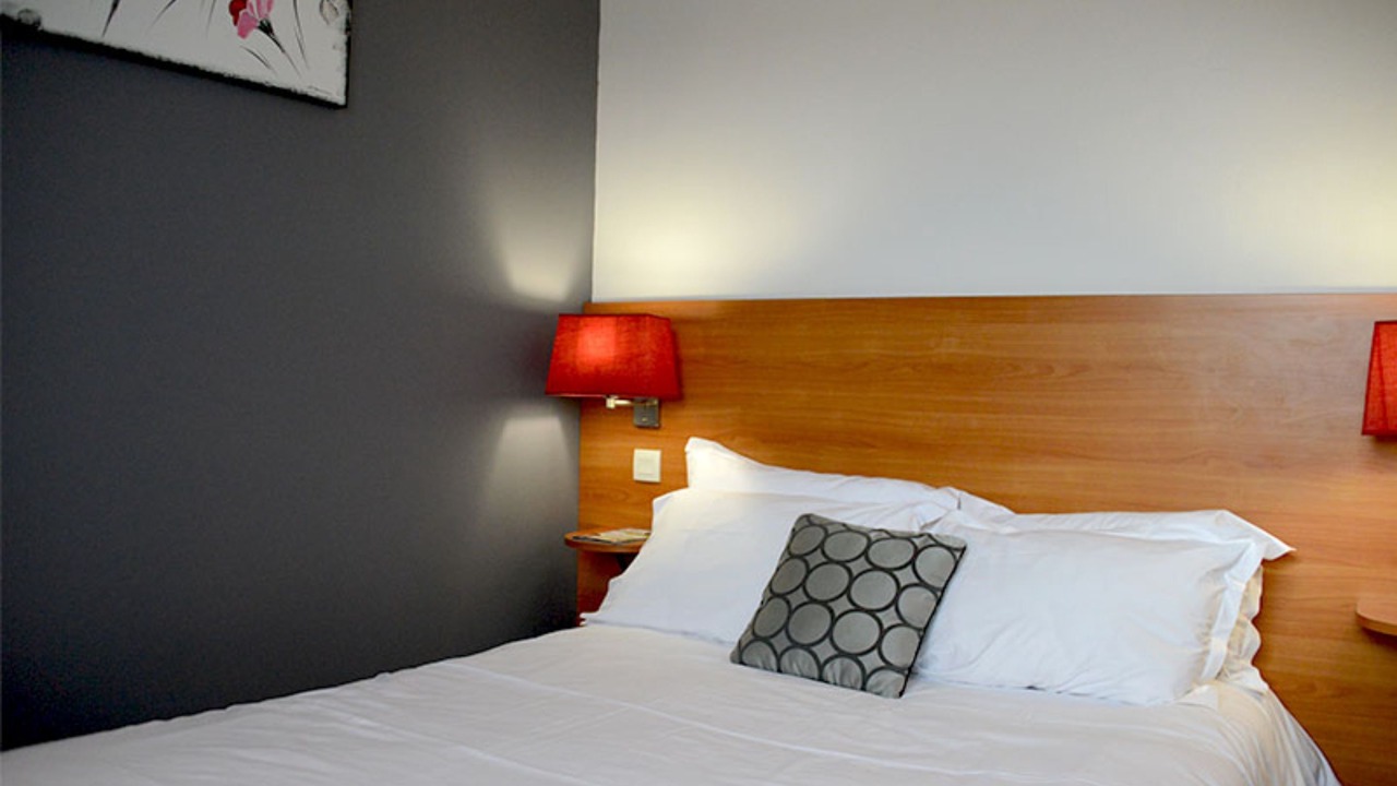 Photo of Bedroom in Mably