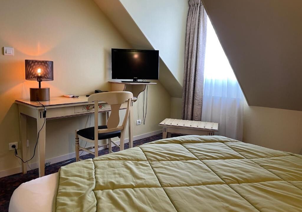 Photo of Bedroom in Autun