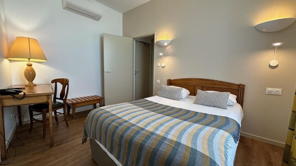 Photo of Bedroom in Autun