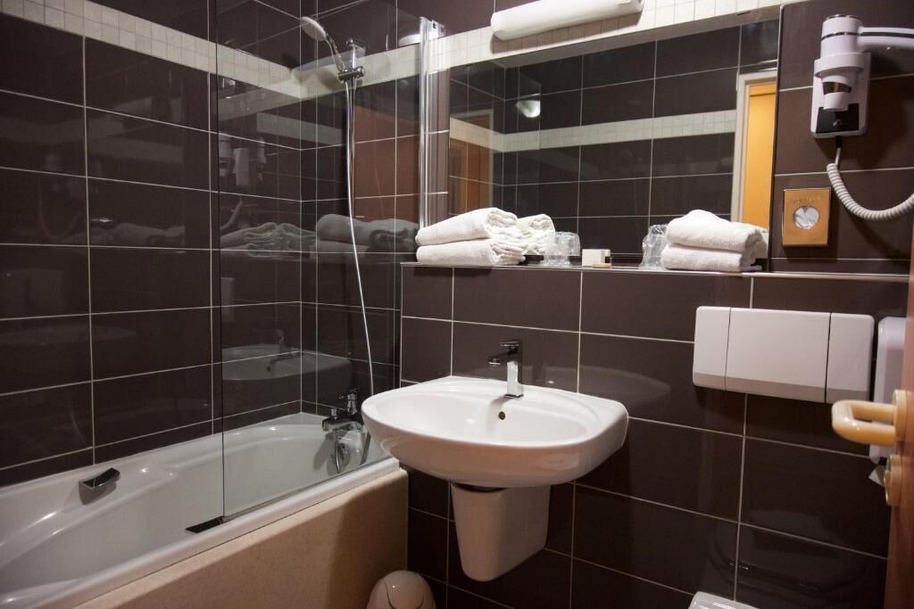 Photo of Bathroom in Autun
