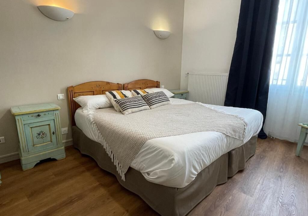 Photo of Bedroom in Autun
