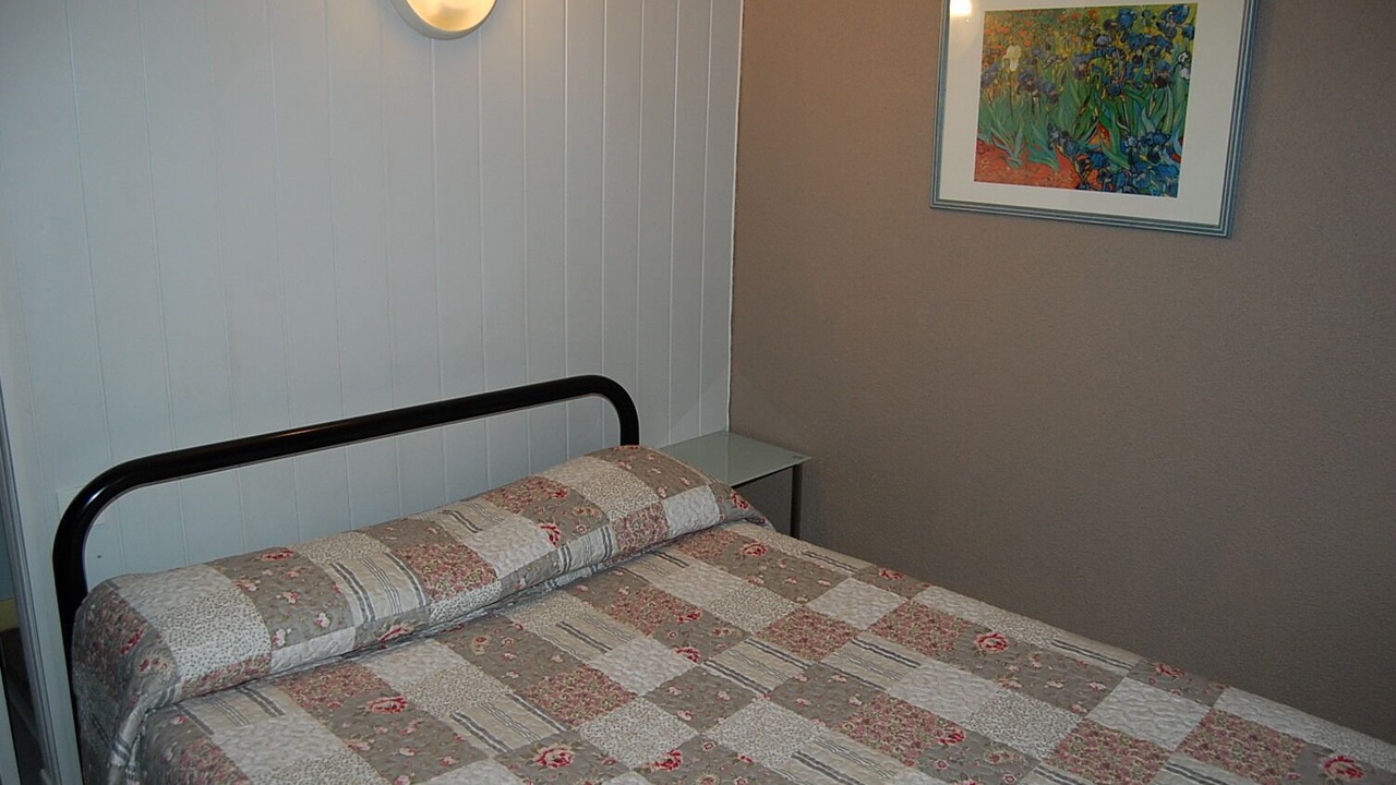 Photo of Bedroom in Centre