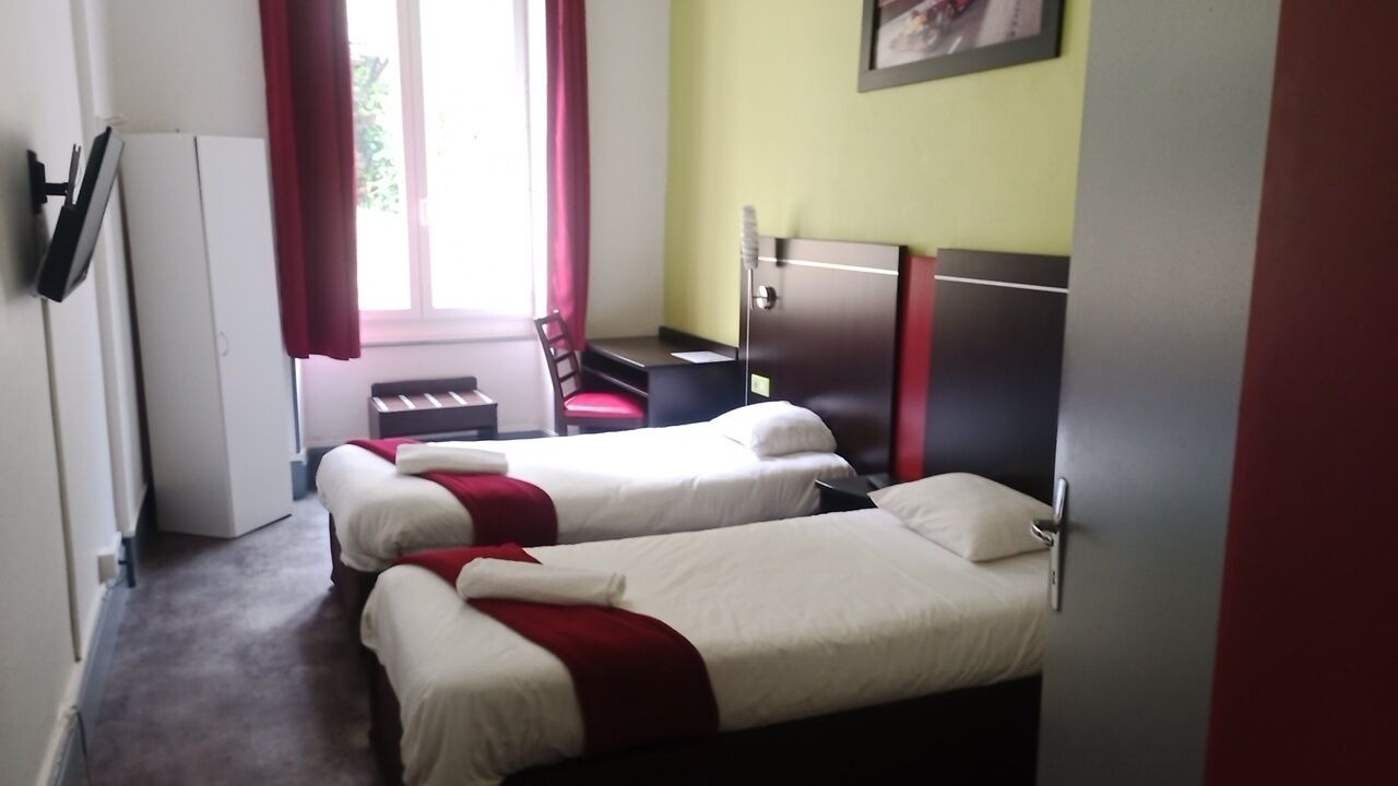 Photo of Bedroom in Contrexeville