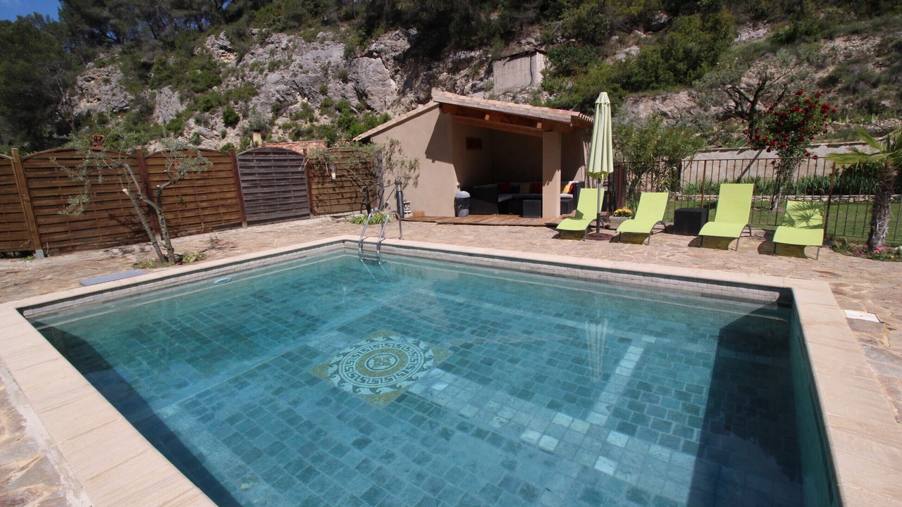 Photo of Outdoor in Caromb