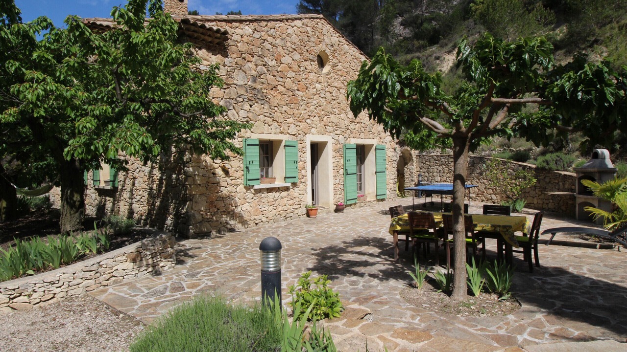 Photo of Outdoor in Caromb
