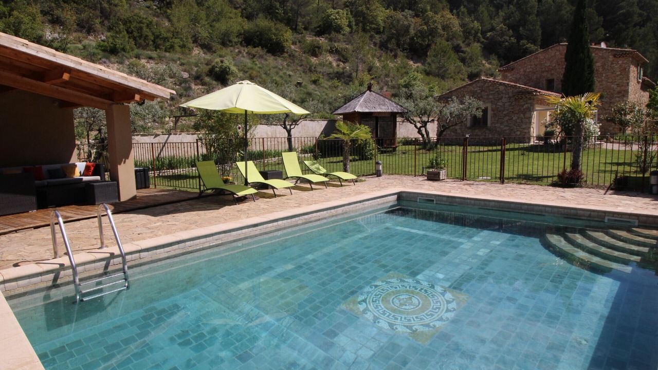 Photo of Outdoor in Caromb