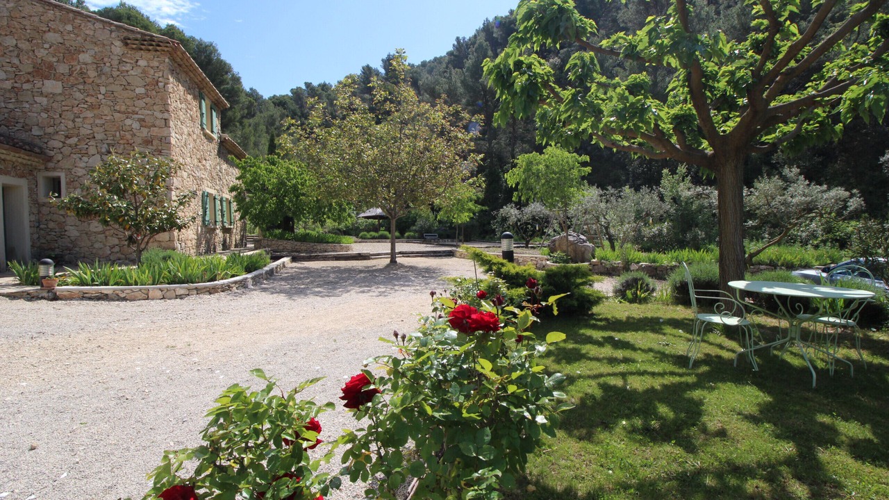 Photo of Outdoor in Caromb