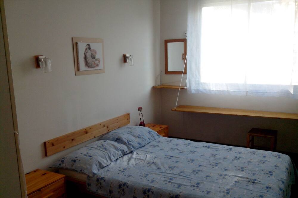Photo of Bedroom in Saint-Louis