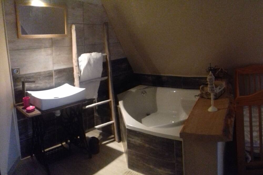 Photo of Bedroom in Auzers