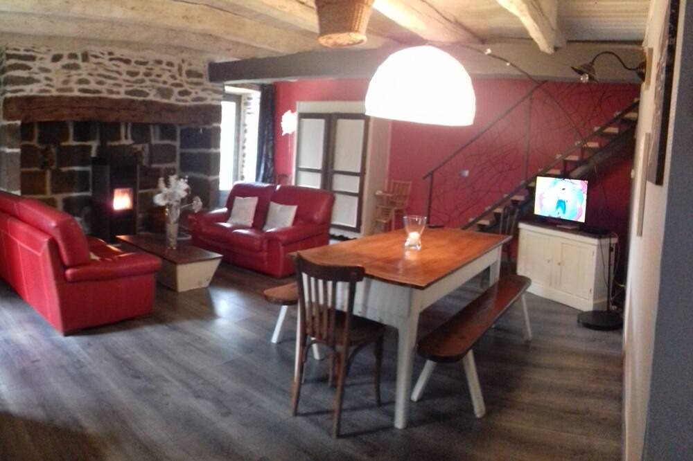 Photo of Livingroom in Auzers