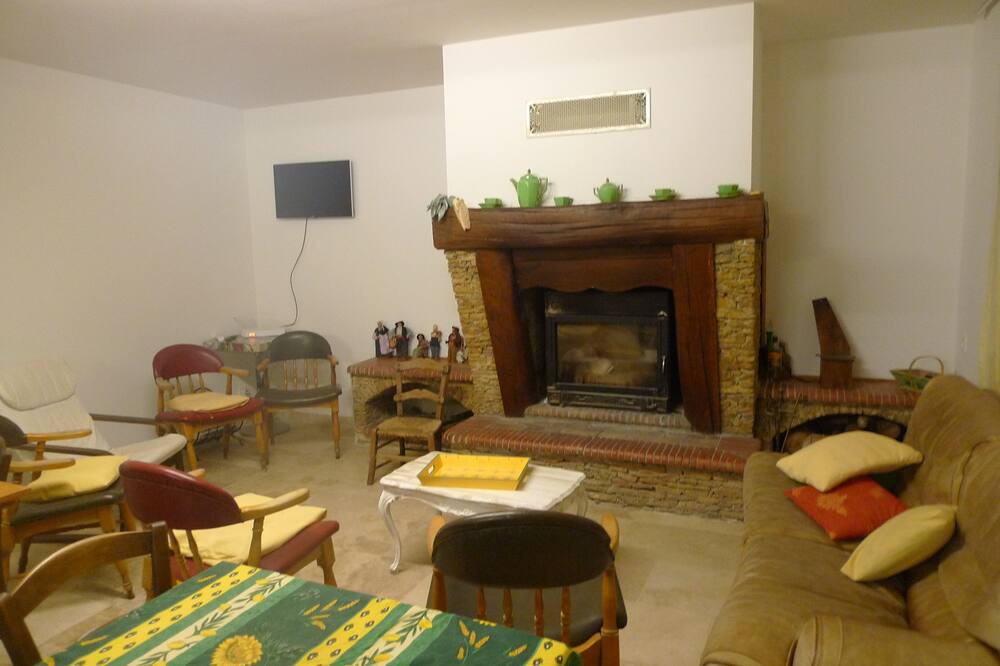 Photo of Livingroom in Richerenches