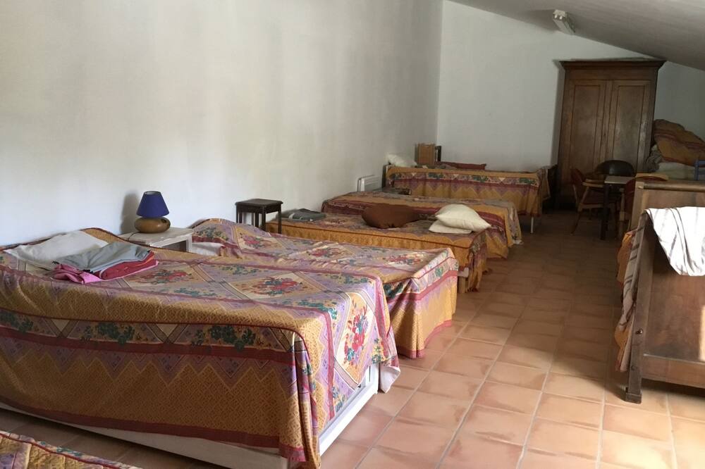 Photo of Bedroom in Richerenches