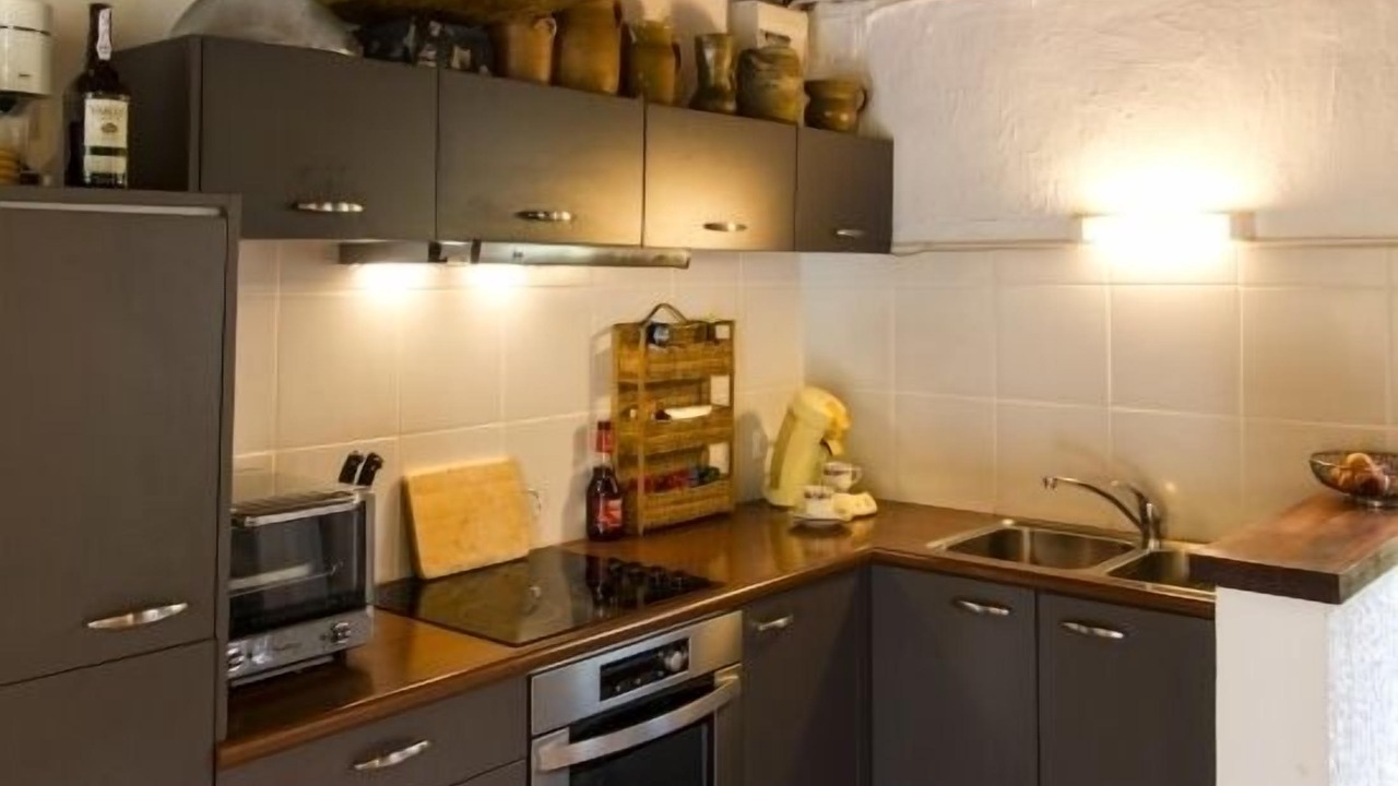 Photo of Kitchen in Montreuillon