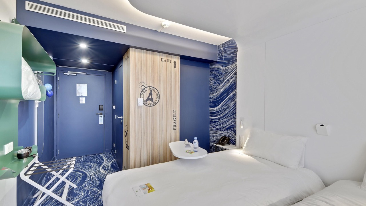 Photo of Bedroom in Paray-Vieille-Poste