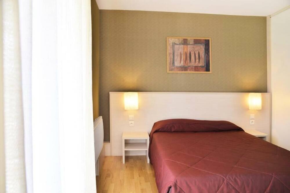 Photo of Bedroom in Divonne-les-Bains