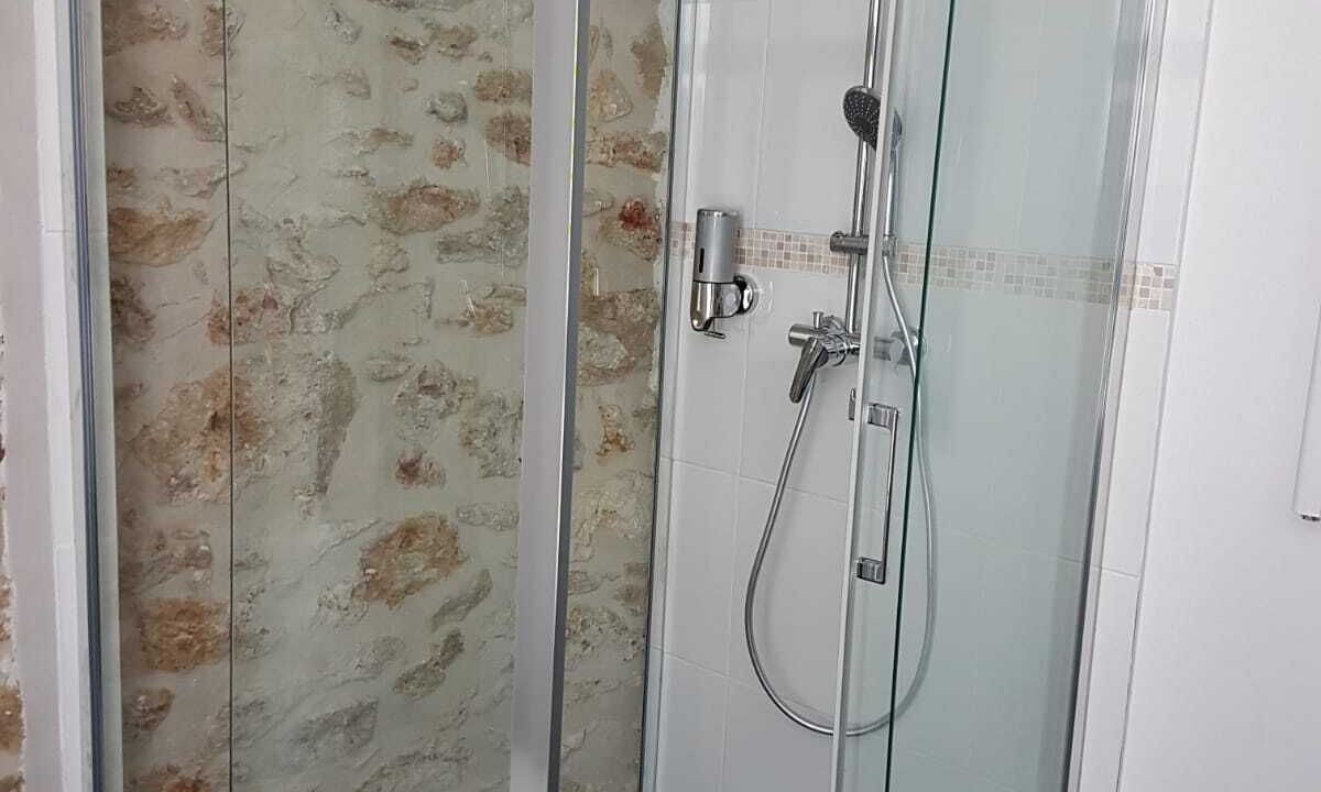 Photo of Bathroom in Orsay
