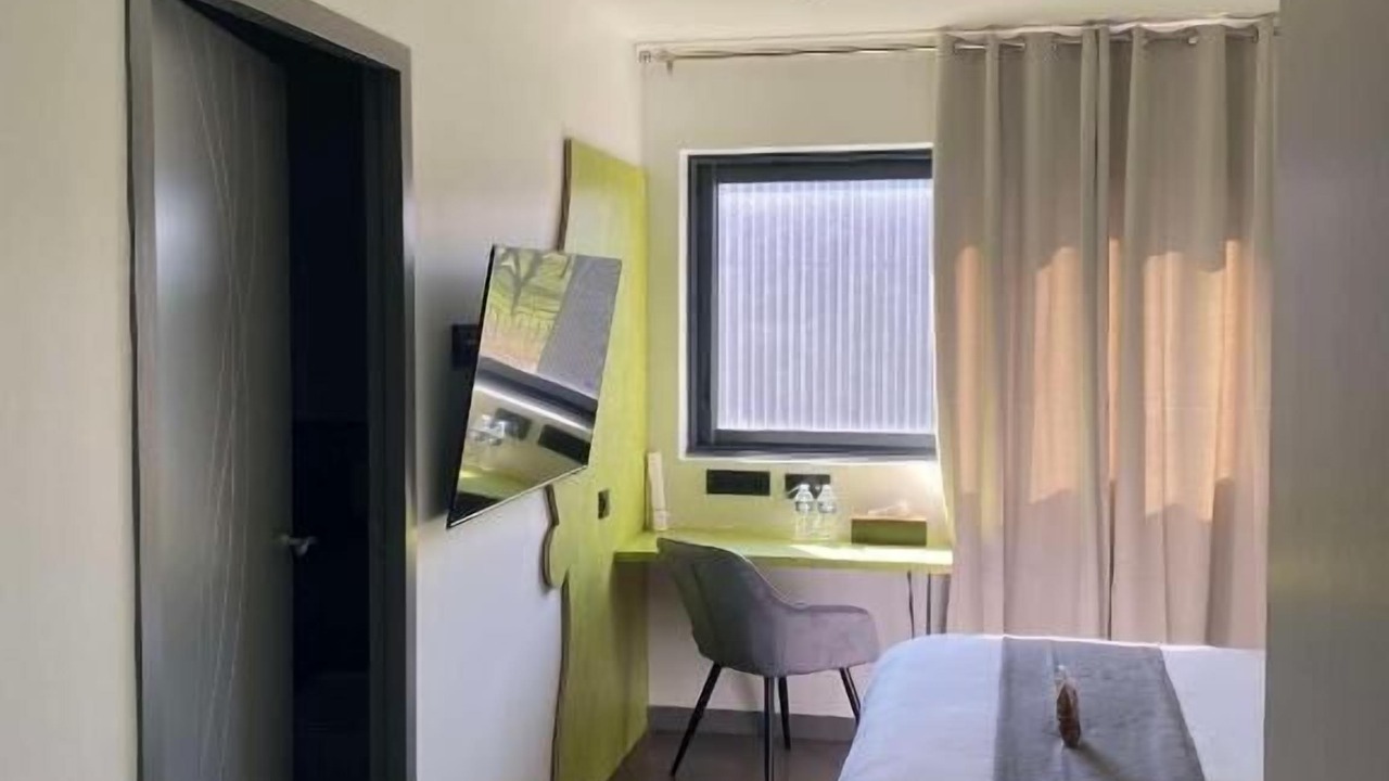 Photo of Bedroom in Chatte