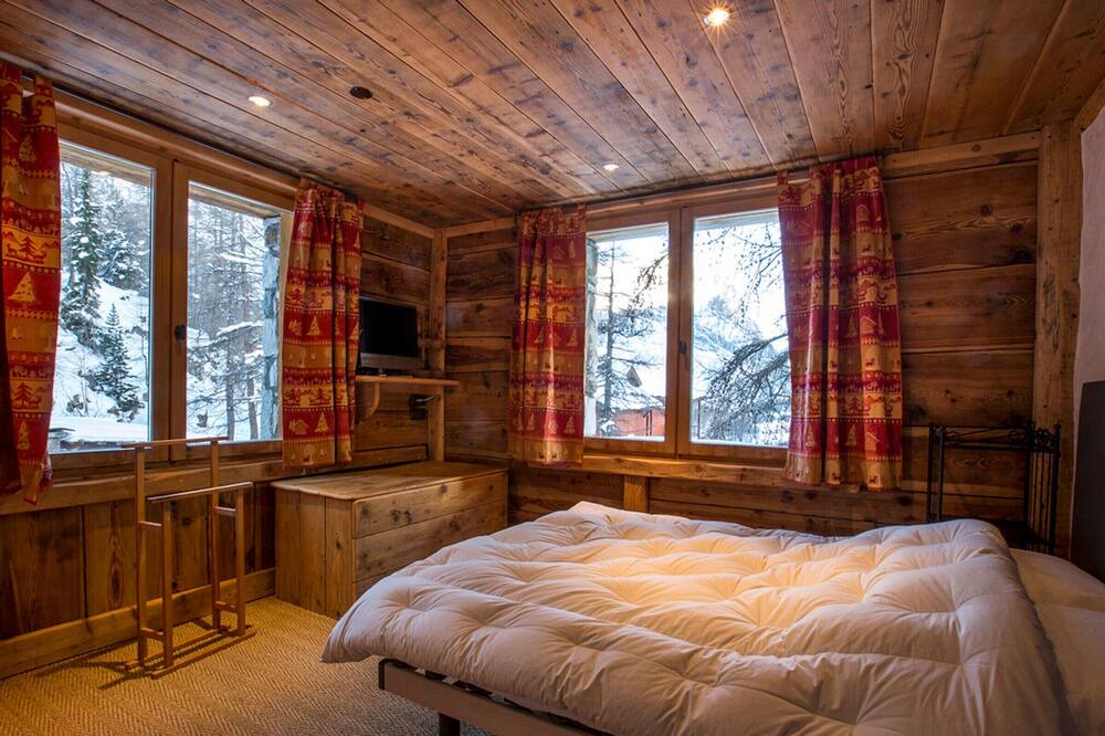 Photo of Bedroom in Le Cret