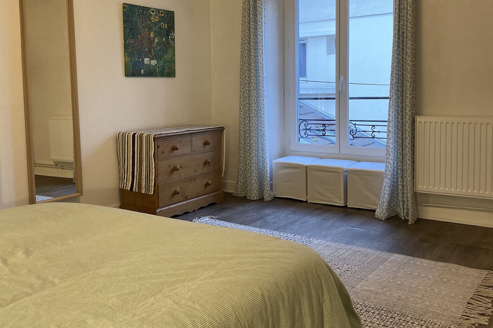 Photo of Bedroom in Orsay