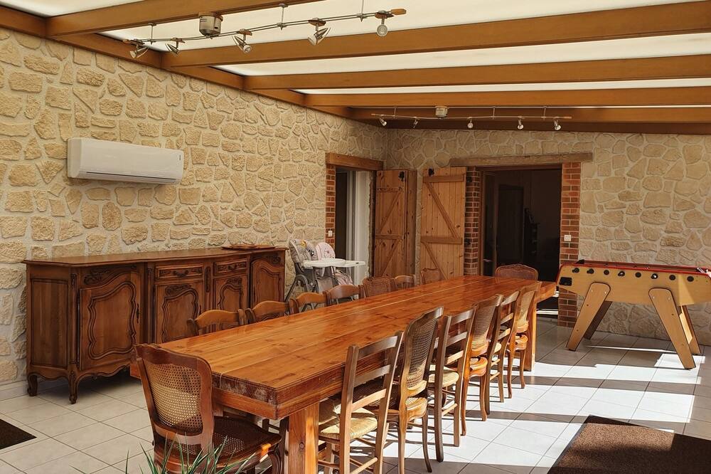 Photo of Kitchen in Savigny-Poil-Fol