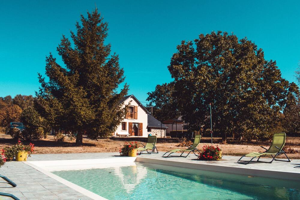 Photo of Outdoor in Savigny-Poil-Fol