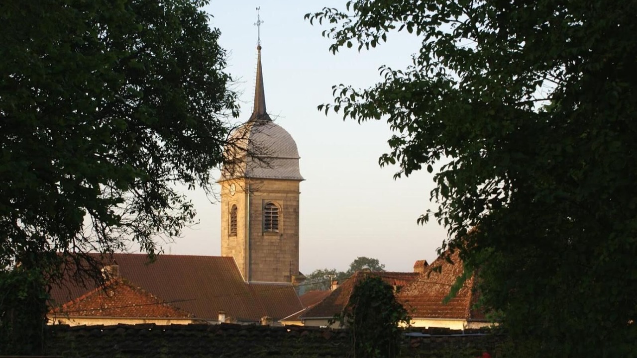 Photo of Outdoor in Melay