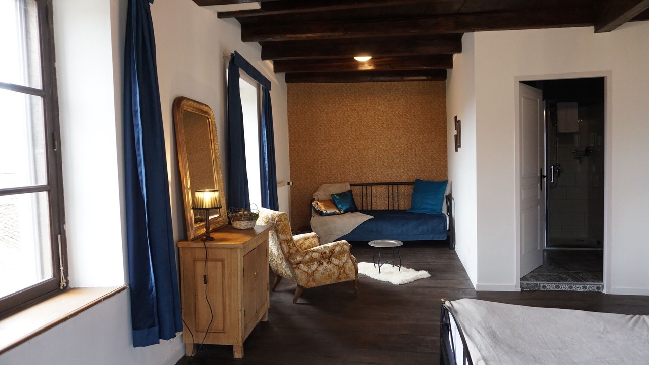 Photo of Bedroom in Melay
