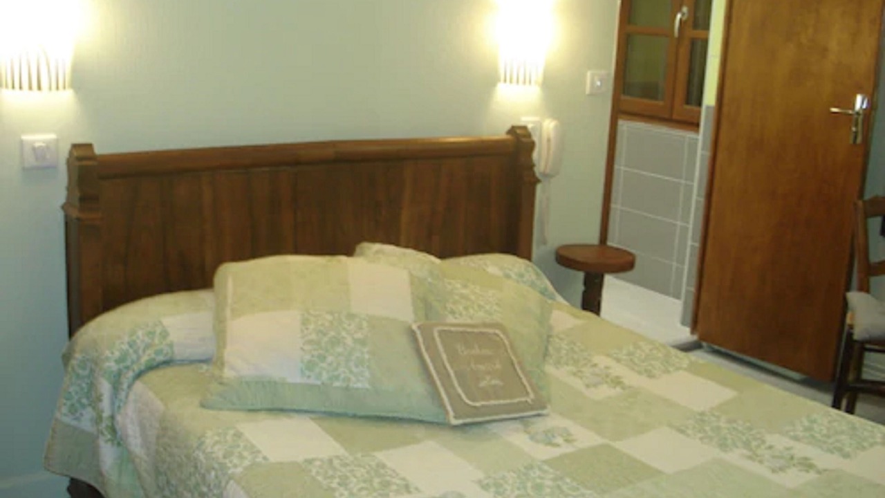 Photo of Bedroom in Saint-Cyprien-sur-Dourdou