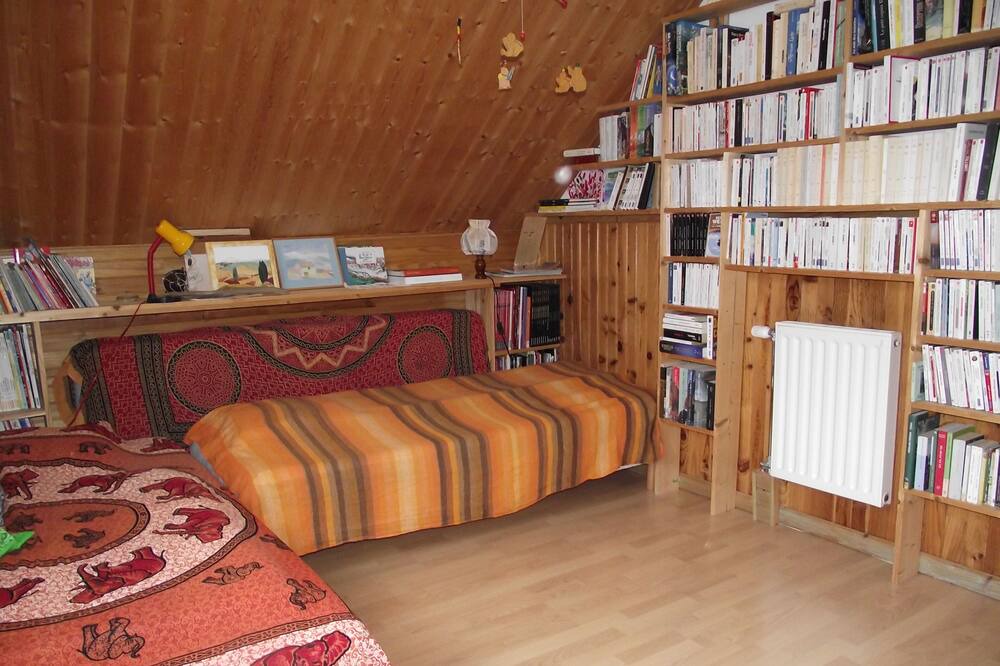 Photo of Bedroom in Saint-Point-Lac