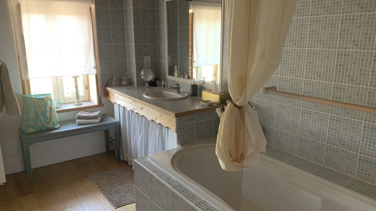 Photo of Bathroom in Jeuxey