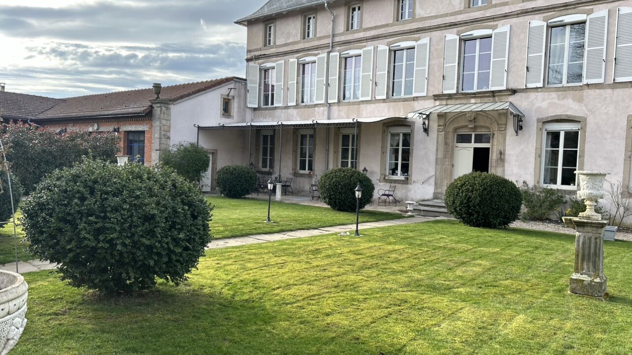 Photo of Outdoor in Jeuxey