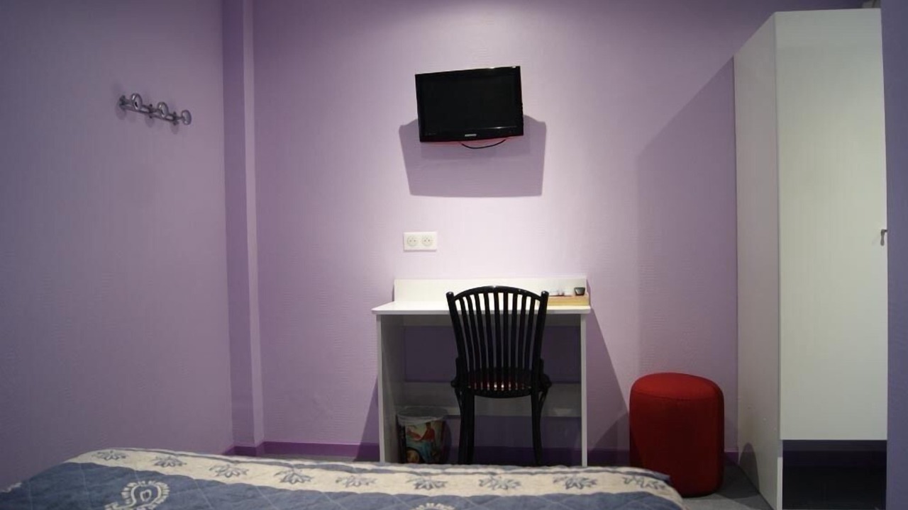 Photo of Bedroom in Contrexeville