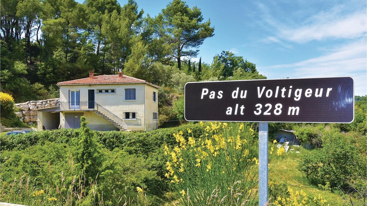 Photo of Outdoor in Entrechaux