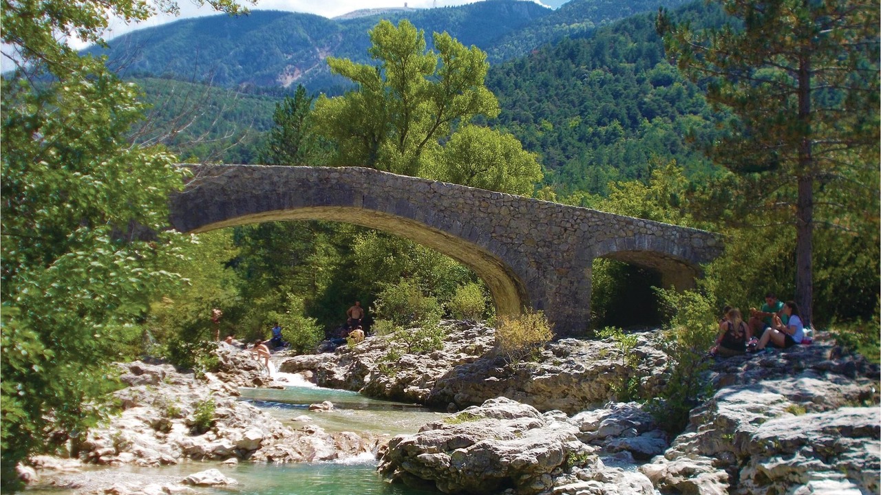 Photo of Outdoor in Entrechaux